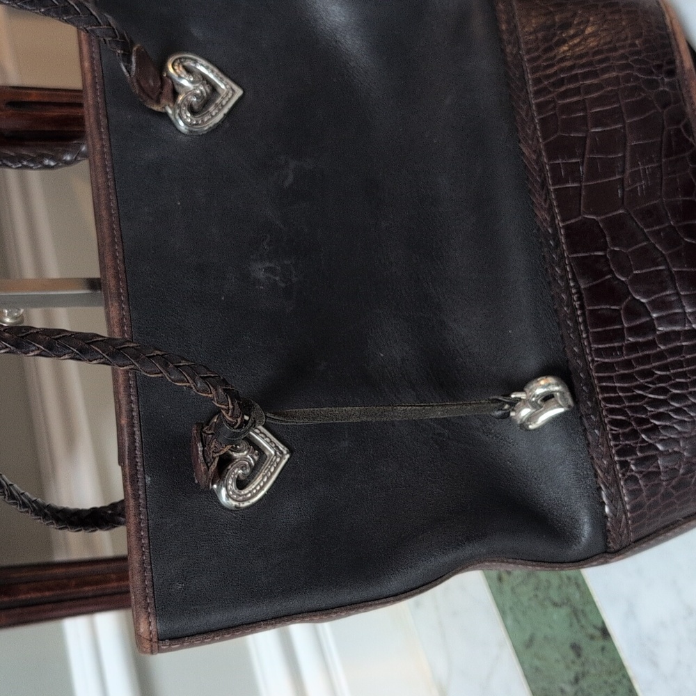 Brighton Vintage Leather Shoulder Bag And Matching Zip Pouch. - Picture 3 of 10